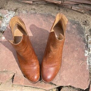 Crown Vintage Brown Leather Ankle Booties
